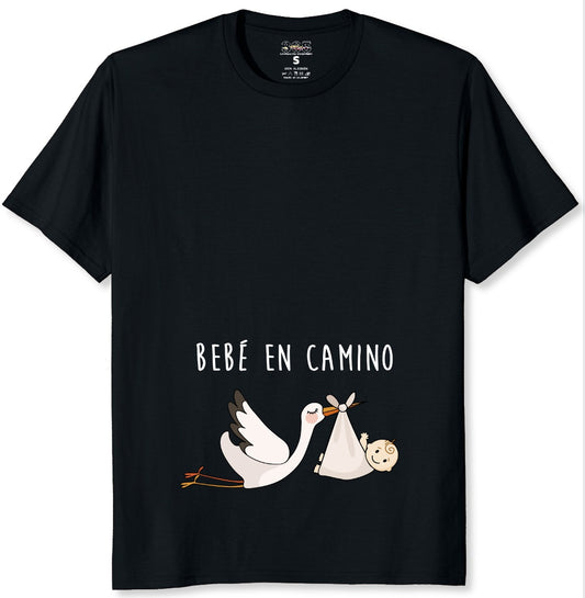 Camiseta de Embarazo "Bebé en Camino" - Algodón Suave, Diseño Cigüeña